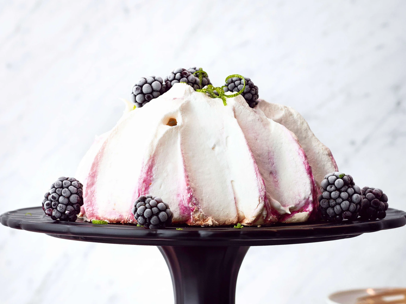 Pavlova aux mûres
