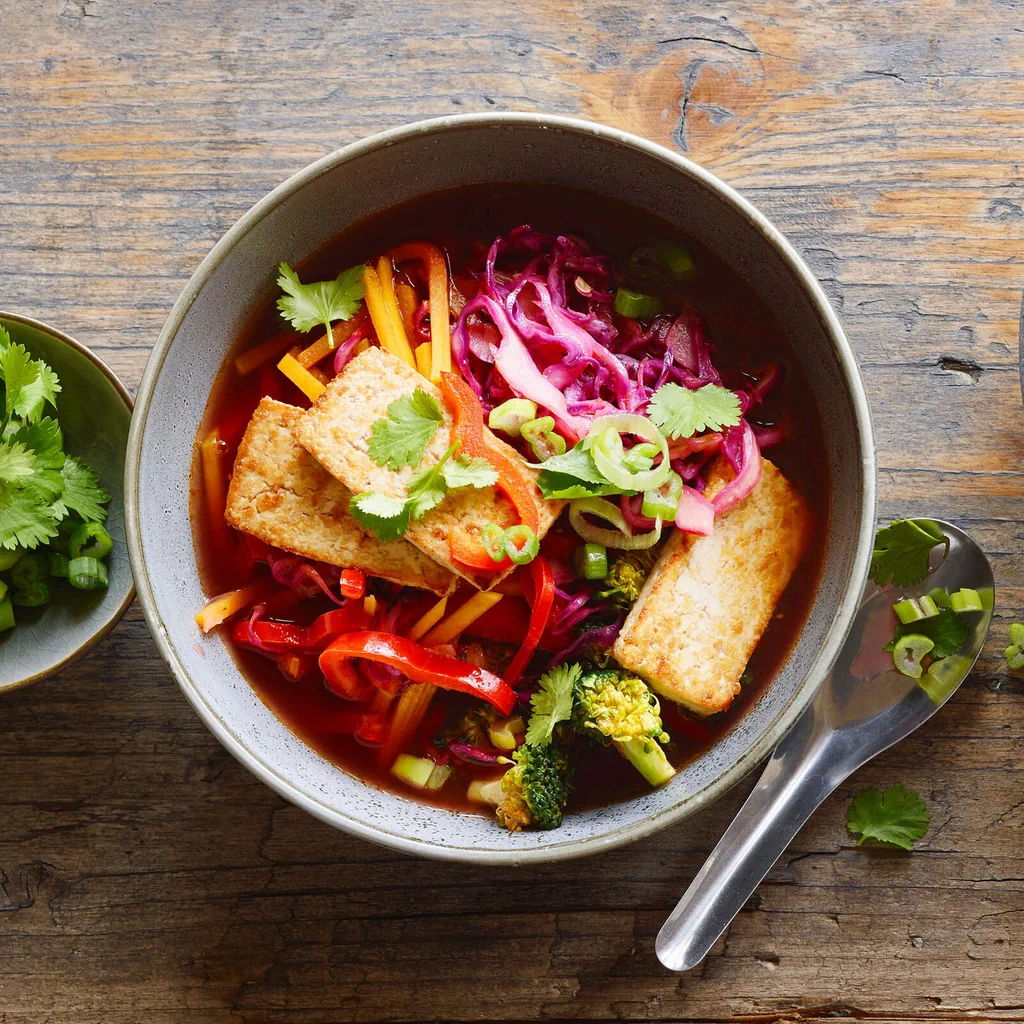 Buntes Curry mit Tofu