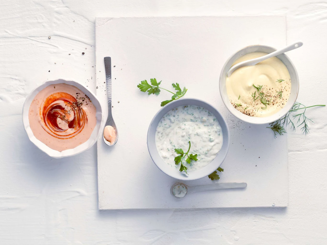Trio di salse vegane per la fondue chinoise