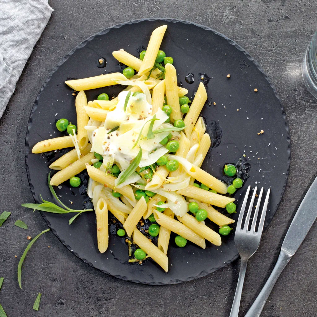 Penne mit Erbsen