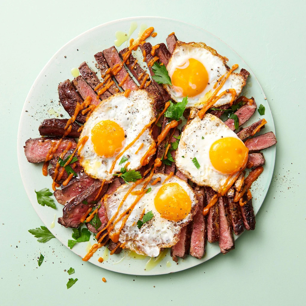 Steak, uovo e ketchup di carote
