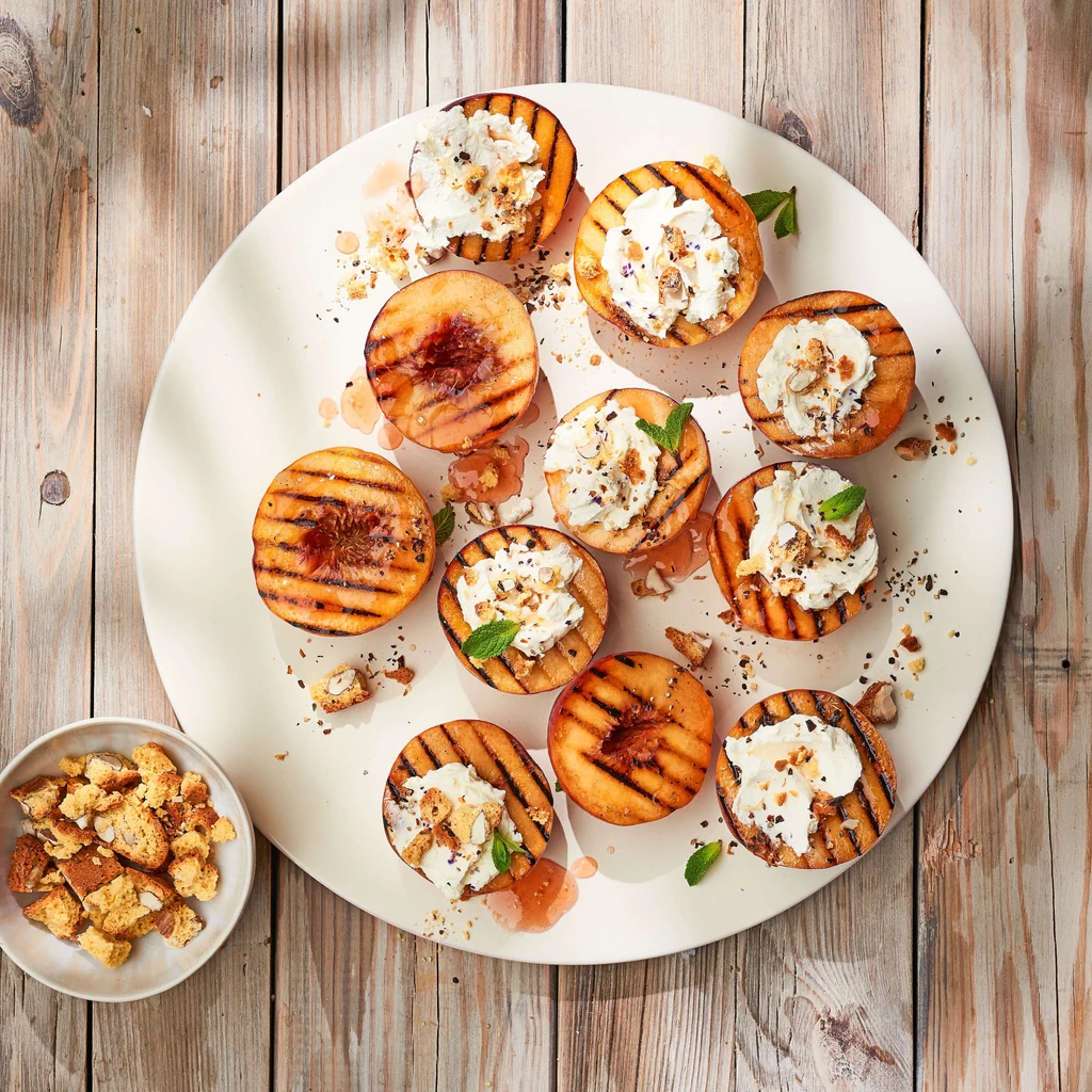 Pêches grillées avec crème au mascarpone