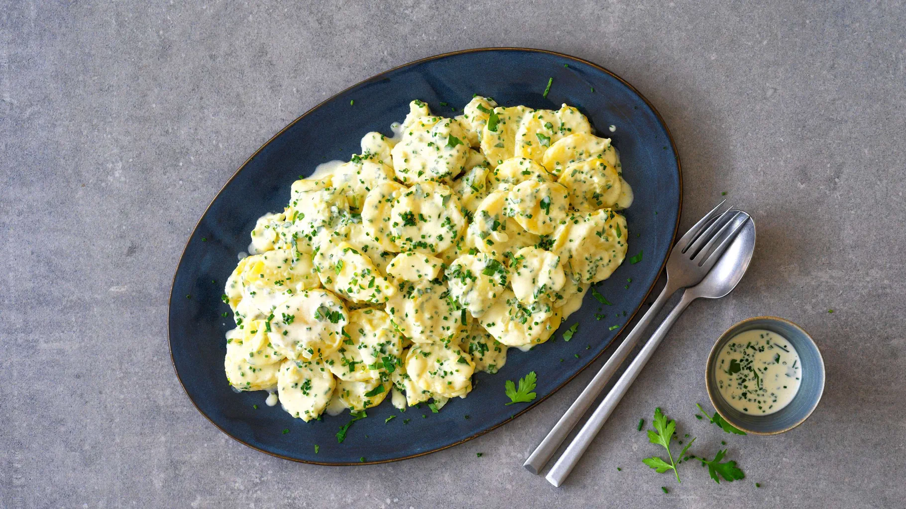 Kartoffelsalat mit Mayonnaise-Dressing