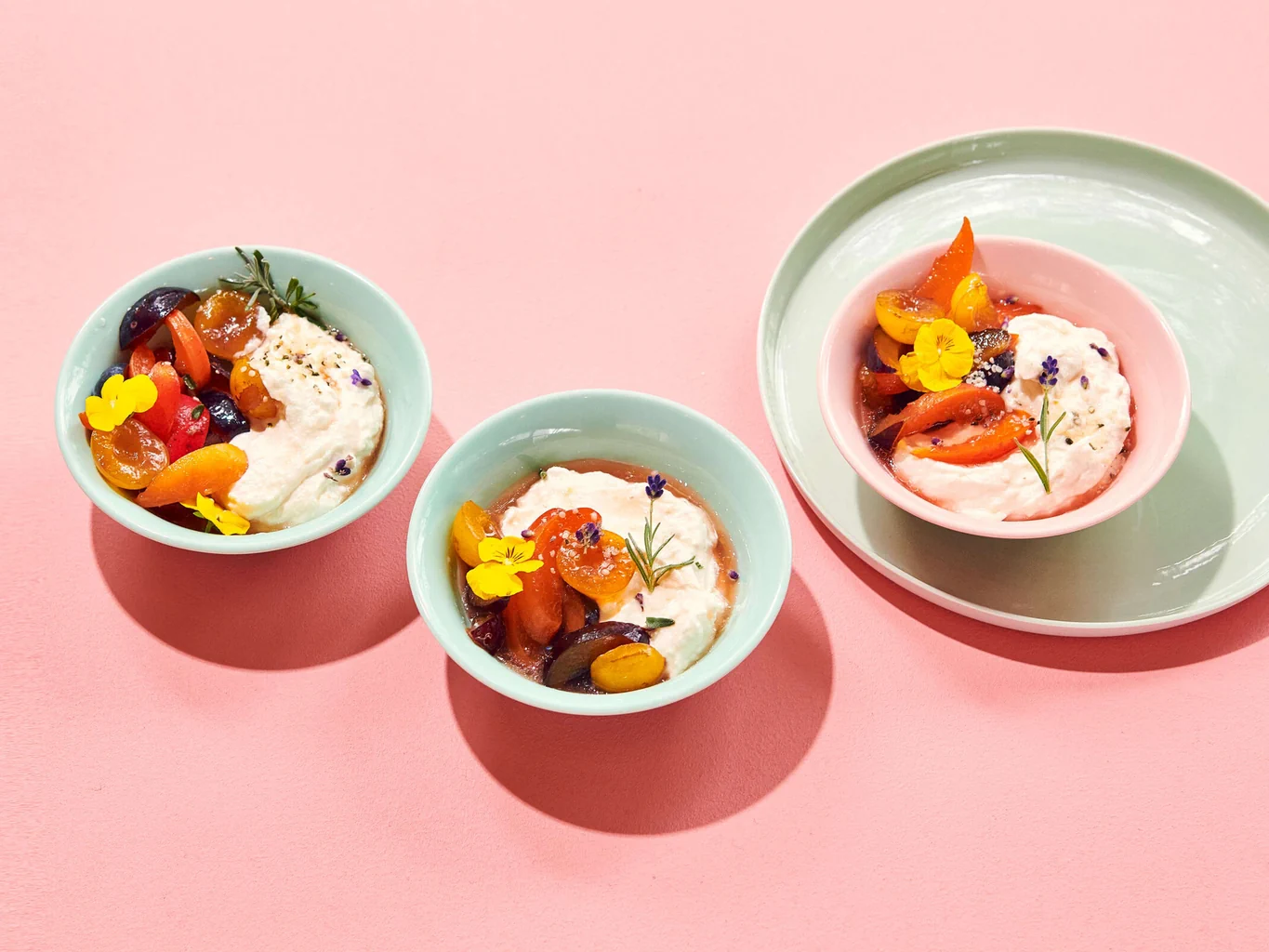 Ricotta con frutta a nocciolo