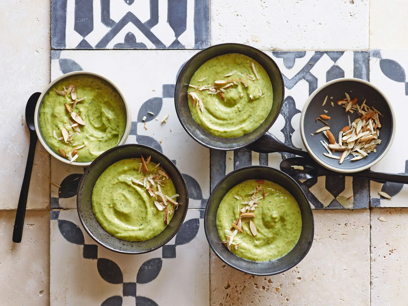 Creme alla menta e ai pistacchi
